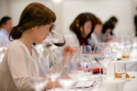 Sala cata en el Salón de los Mejores Vinos de España - actividades paralelas