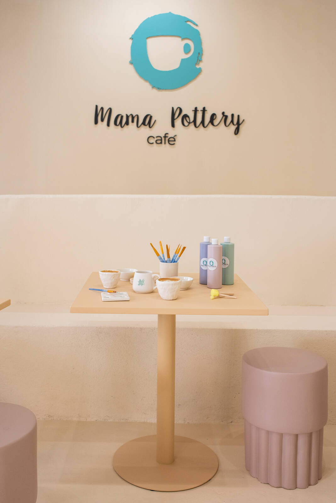 Mama Pottery Café