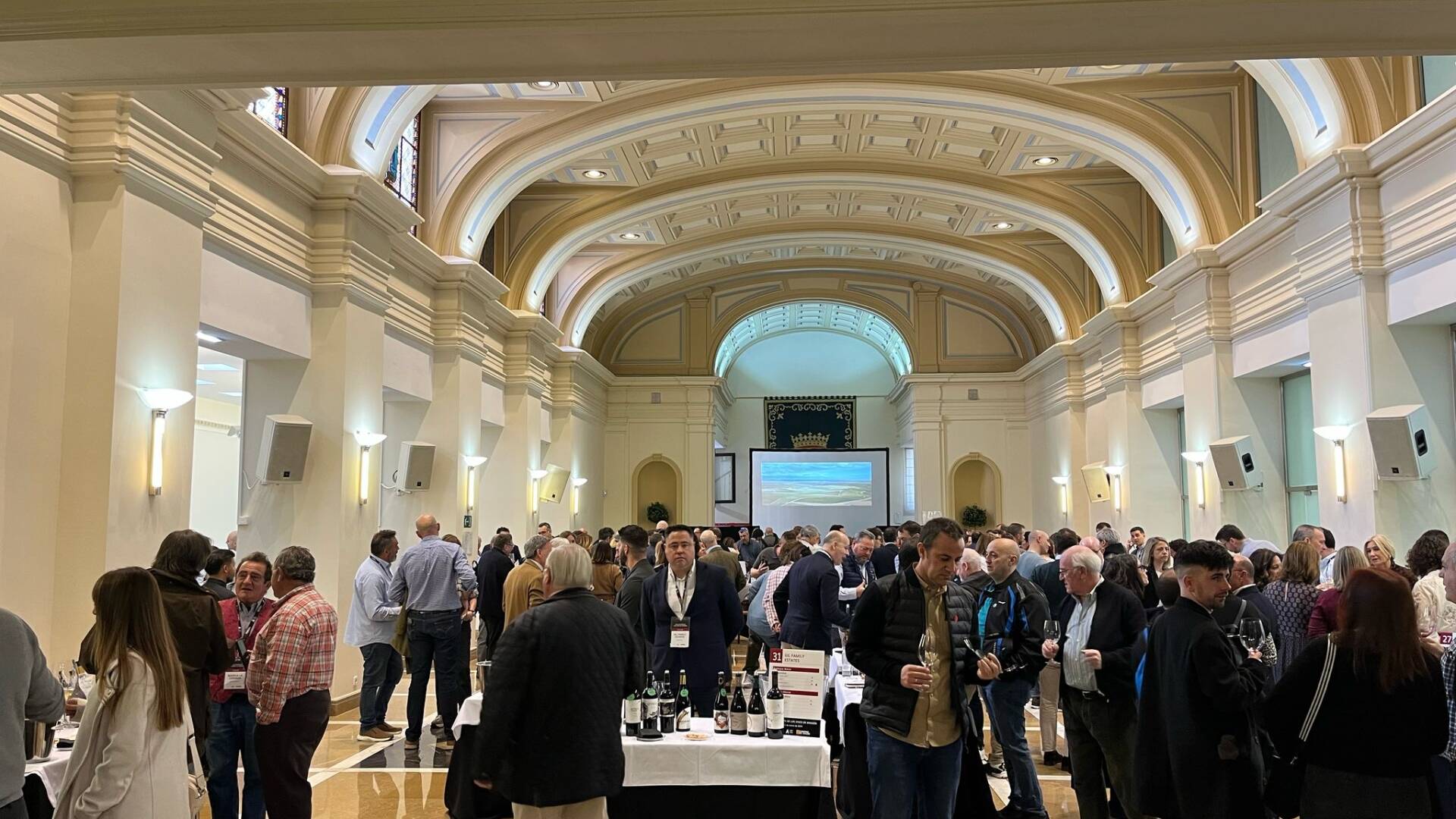 Tras el &eacute;xito en Zaragoza, se re&uacute;nen en Madrid m&aacute;s de 200 vinos aragoneses.