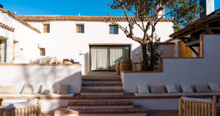 Imagen de la fachada Vinya Alforí.