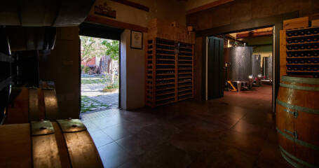 Imagen del interior de la bodega.