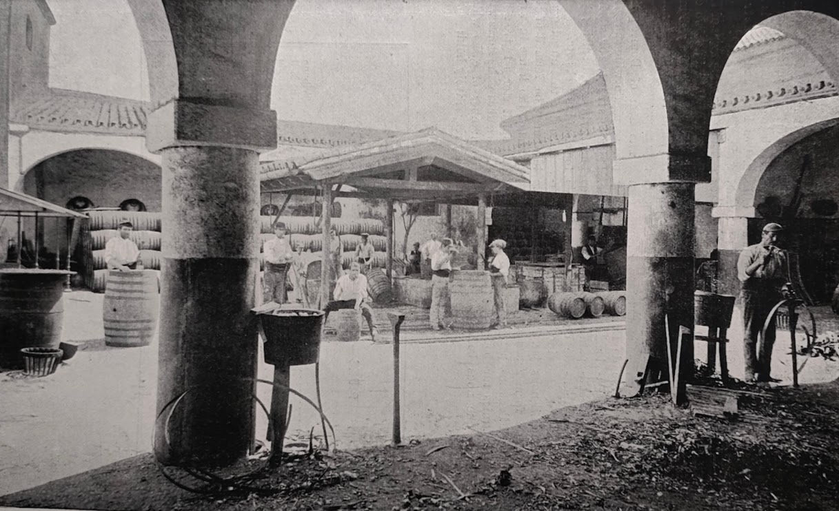 Antigua tonelera de Domecq.