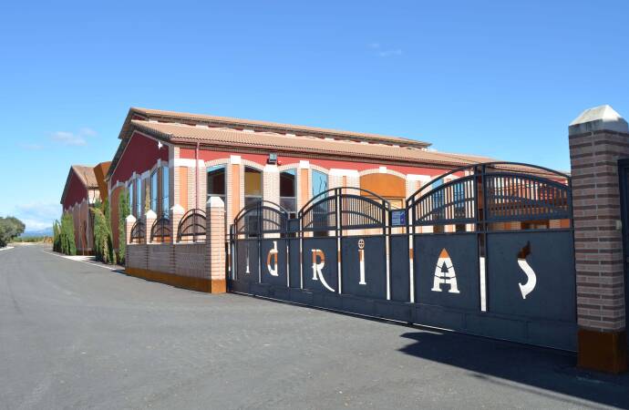 Image of the entrance to the winery.