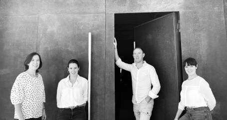 Equipo de la bodega.