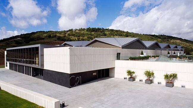 Bodegas Cepa 21 (Ribera del Duero).